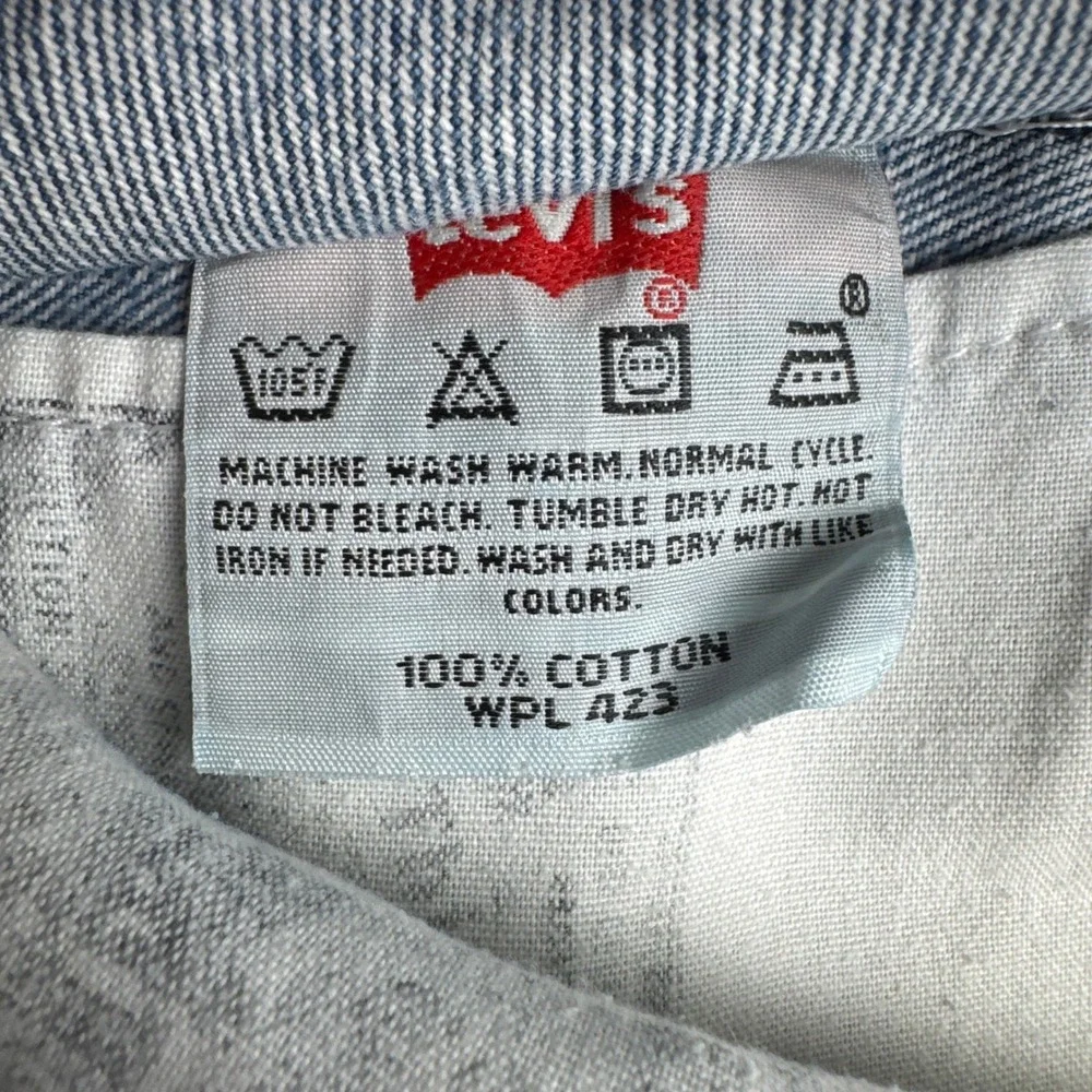Levi's Jeans Mens W30 L30 501 Original Fit Light Wash Distressed Button Fly